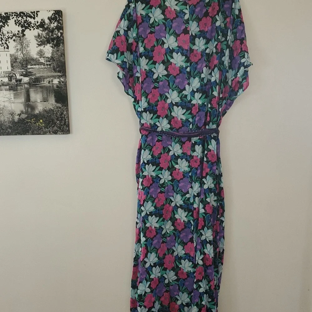 Swimsuits For All Chloe Tie-Front Swim Cover Up Duster Size 22/24 Floral Belted